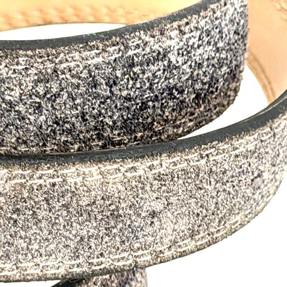 Vintage 90s Gotcha Covered Grey Brushed Genuine Leather Western Tipped Belt main image 7